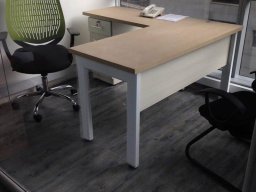 ESCRITORIOS EN L MADECOR